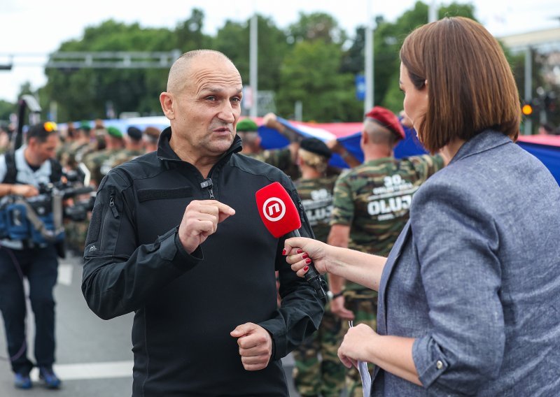 Anušić poslao važnu poruku građanima uoči mimohoda. Osvrnuo se i na prozivke iz Srbije