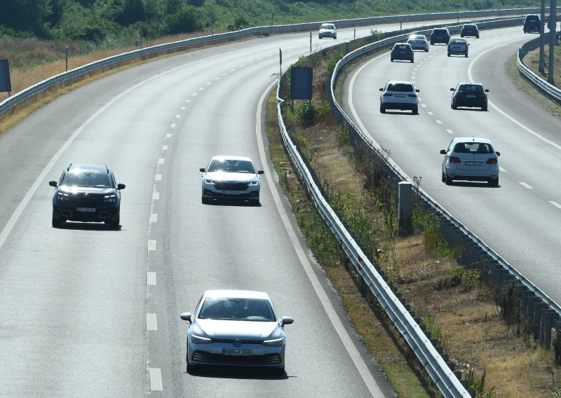 Pješak na autocesti A3