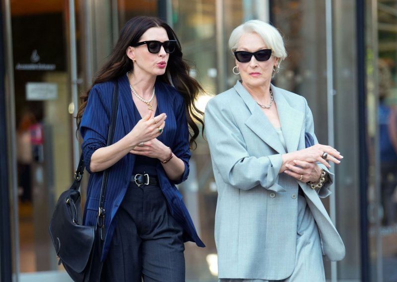 Anne Hathaway i Meryl Streep poslovnu eleganciju izbrusile su do savršenstva