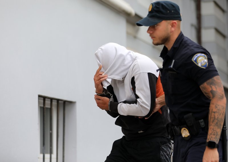 Policija kazneno prijavila još četvoricu za premlaćivanje mladića iz Slovenije