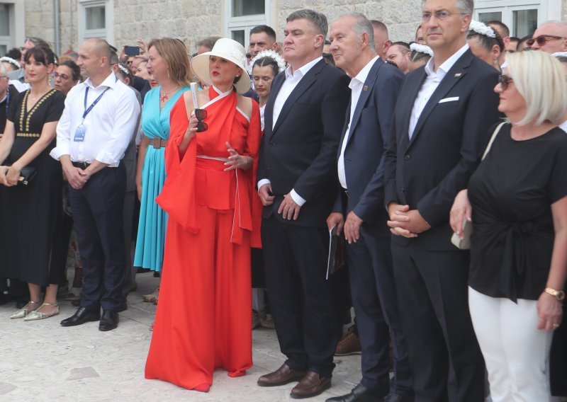 Sanja Musić Milanović iznenadila je stajlingom i privukla sve poglede u Sinju