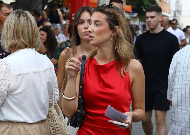 Pogledajte modne kombinacije iz Sinja: Ove haljine su bile najveći hit