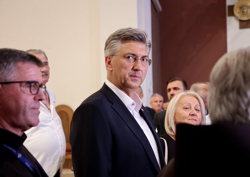 Plenković demantirao Milanovića: Takve trgovine ni nema
