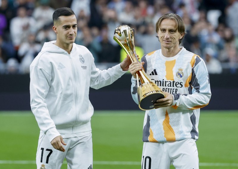 Realovi navijači ovo nisu očekivali; bio im je idol, a sada odlazi u Barcelonu?
