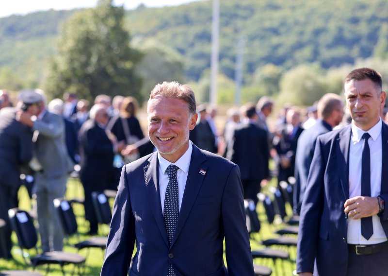 Jandroković: 'Što se krvlju brani, ne pušta se lako'