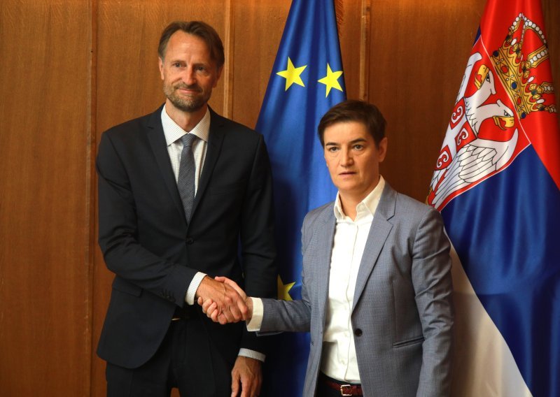 Ana Brnabić se potužila novom ambasadoru EU na Hrvatsku: Šutite na retoriku mržnje