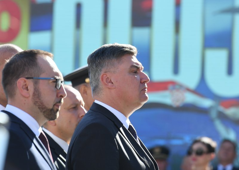 Kraj jedne ere: Kako je Milanović u Kninu odjahao u suton