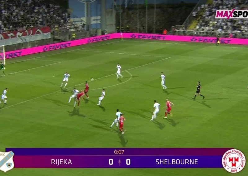 U 7. sekundi se ozlijedio igrač Rijeke; pogledajte što se dogodilo