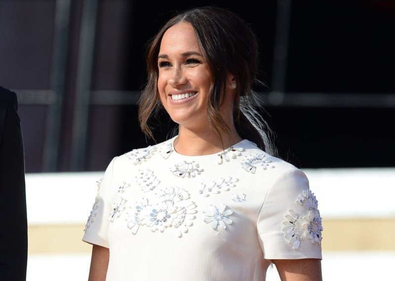 Meghan Markle proslavila rođendan u jednoj od svojih najljepših i najskupljih haljina