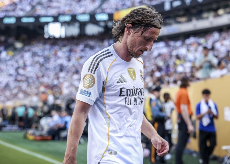 Luka Modrić vraća se u Real, evo što je dogovorio s Florentinom Perezom