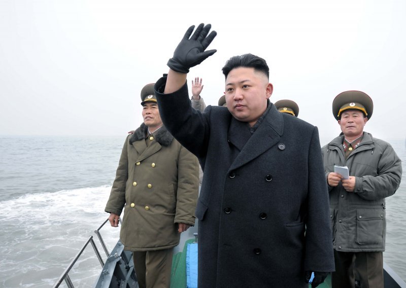 Sjeverna Koreja upozorava na 'sveopći rat'