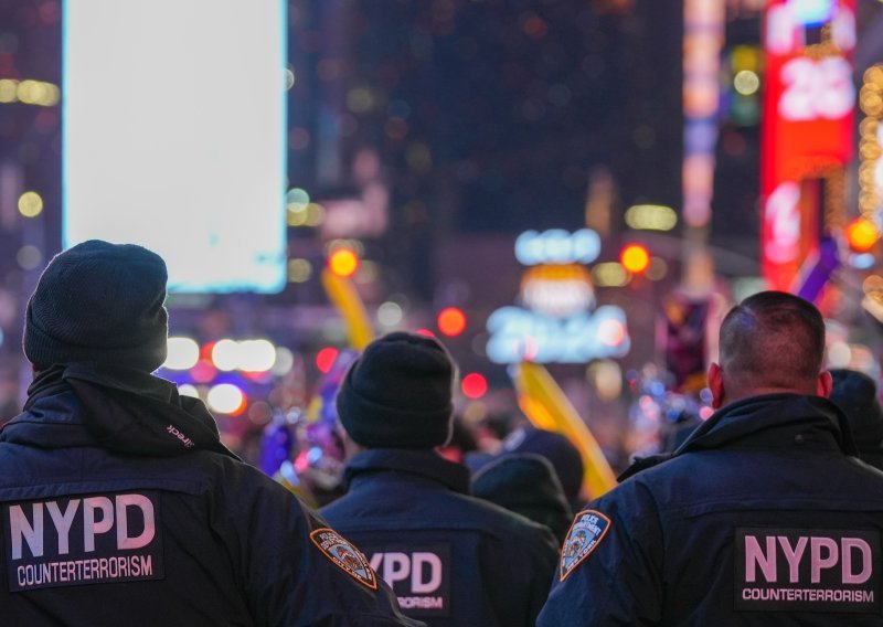 Pucnjava na Times Squareu u srcu New Yorka: Troje ozlijeđenih