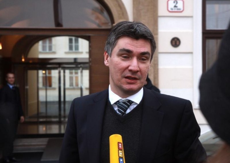 Milanovic advocates ensuring growth, austerity