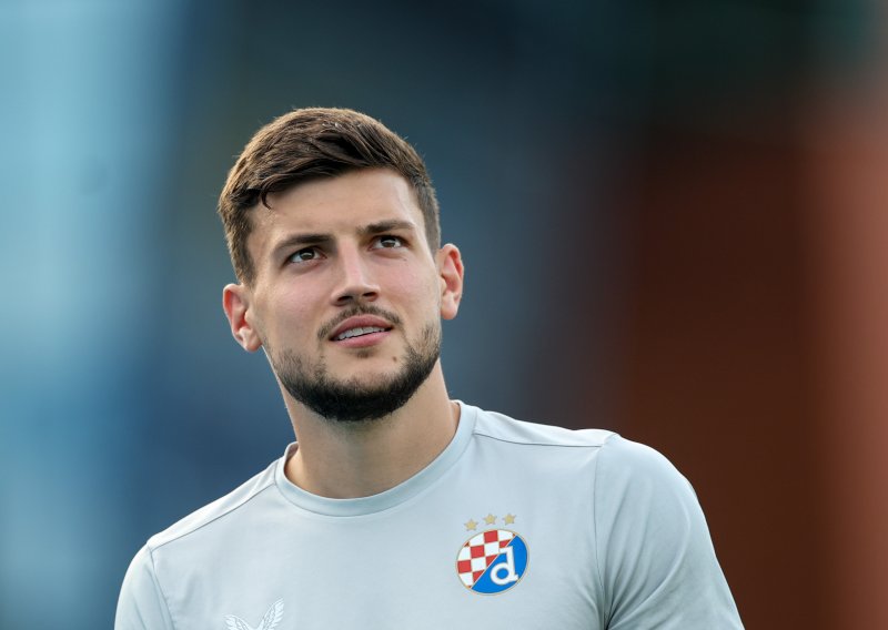 Stoper Dinama postao najskuplji igrač u povijesti SHNL-a: Evo o čemu se radi