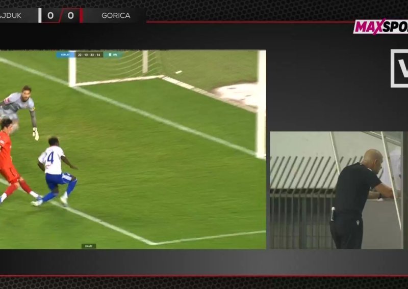 Sudac Bel ovo nije vidio, a onda se javio VAR - penal za Hajduk, crveni za Goricu