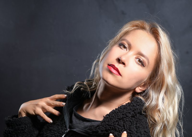 Nasljednica glumačkih legendi: Tko je Petra, kći Nine Erak