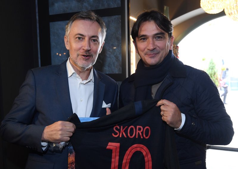 Kad se spoje nogomet i glazba: Dalić bio domaćin Škori u svom rodnom gradu