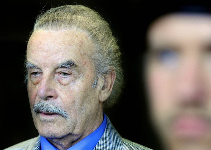 Josef Fritzl, Austrijanac koji je zatočio i 24 godine silovao svoju kćer, traži puštanje iz zatvora