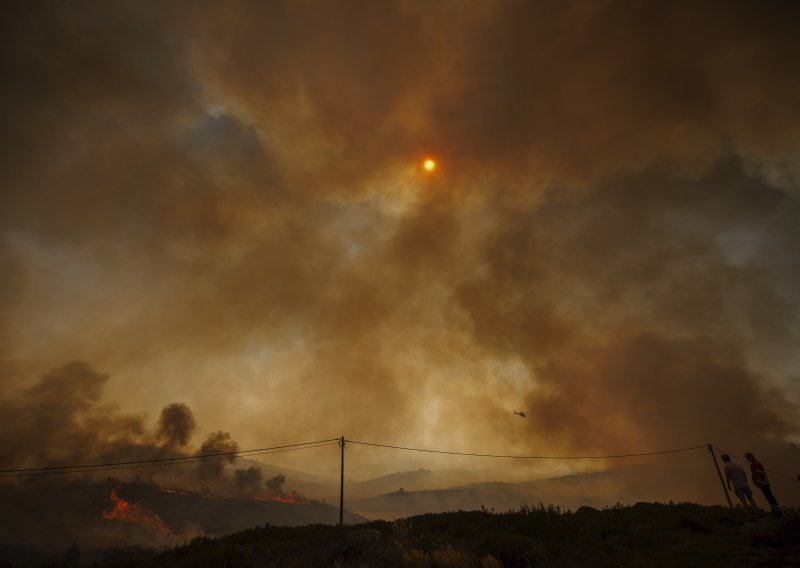 Crna Gora zatražila pomoć od NATO-a za gašenje požara