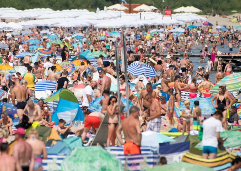 Česima ljetovanje na Jadranu postalo preskupo: Ova zemlja im je 'nova Hrvatska'