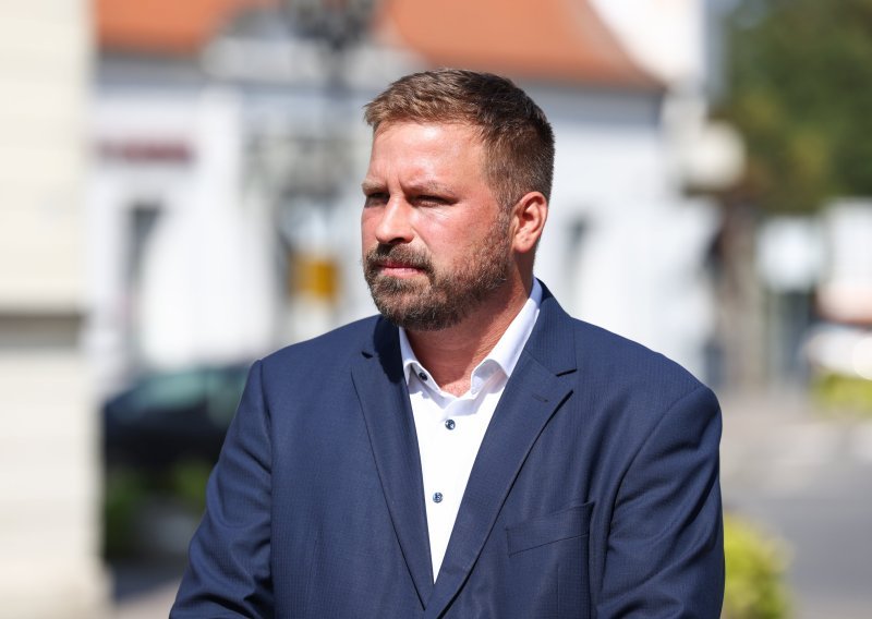 Đakovo ide na nove izbore, Mandarić: Dečki su povukli ručnu!