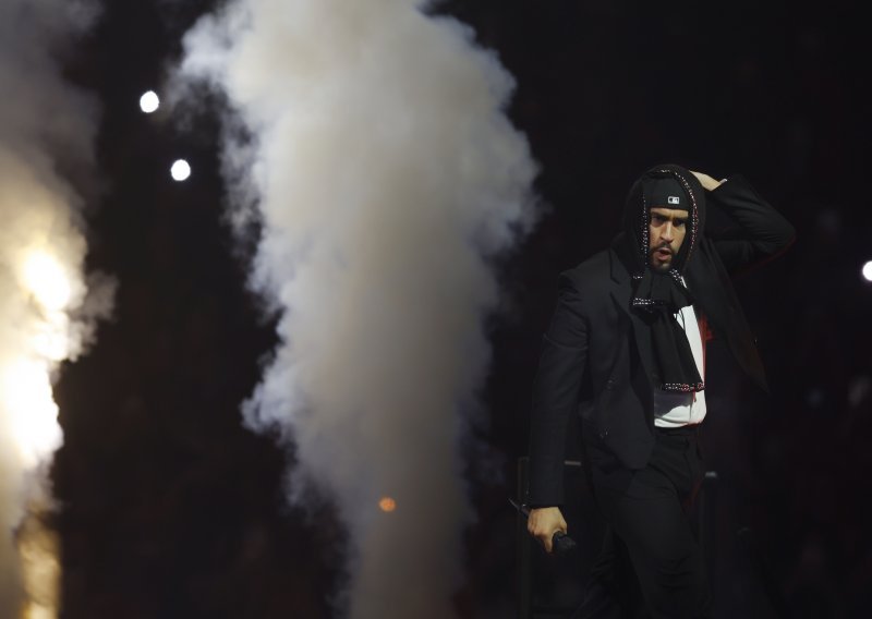 Kako je Bad Bunny preporodio Portoriko: Domaćima prodaje karte za siću, ostatak Amerike dere