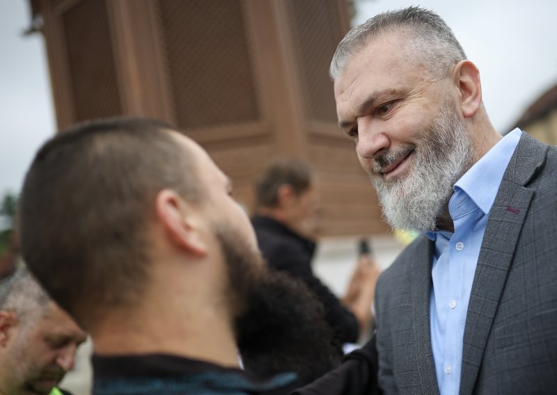 Policija protjerala pristalice radikalnog islamskog teologa u Jablanici
