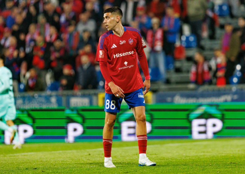 Procurilo ime; evo koji stoper bi trebao stići u Hajduk
