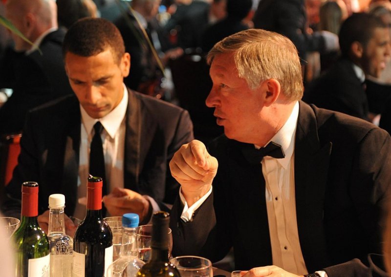 Ferguson za Mourinha sprema - posebno vino