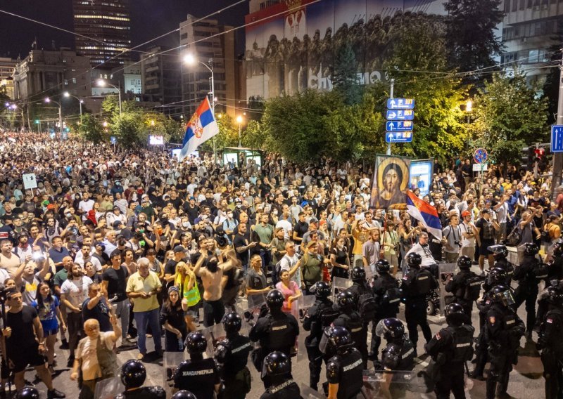 'Nismo vreća za udaranje': Studenti u Srbiji i večeras izlaze na ulice