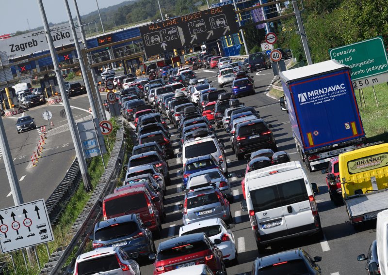 HAK upozorio na kolone i zastoje: Evo gdje je najveća gužva