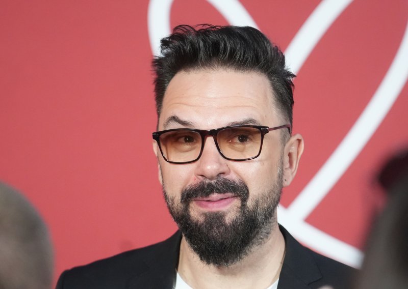 Nježni tata na sceni i doma: Petar Grašo otkrio 'sitnice' o Albi