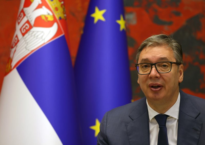 Vučić pozvao studente na dijalog i odmah dobio odgovor: Raspiši izbore!