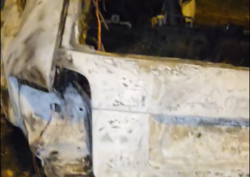 VIDEO Dijeli se snimka s mjesta teške nesreće u Zagrebu: 'Dijelovi Audija letjeli su 40 m dalje...'