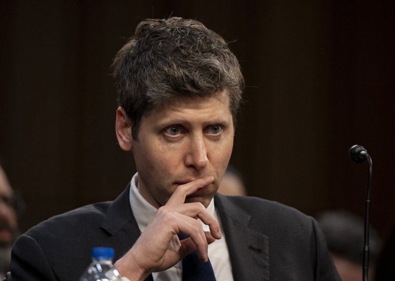 Sam Altman: Umjetna inteligencija mogla bi biti prenapuhani balon