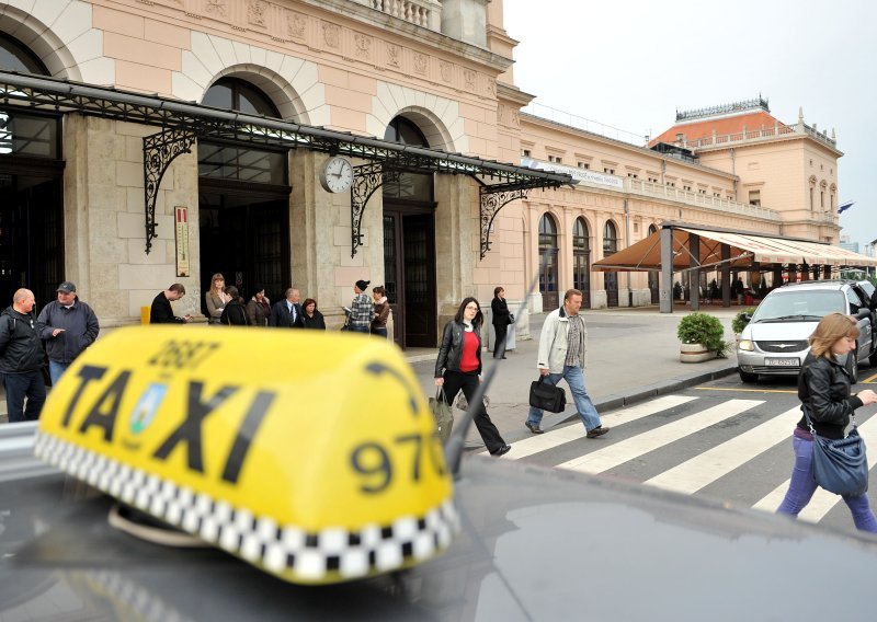 Preokret u slučaju taksista koji je turistkinji u Zagrebu naplatio 1506 eura za vožnju kraću od 2 km