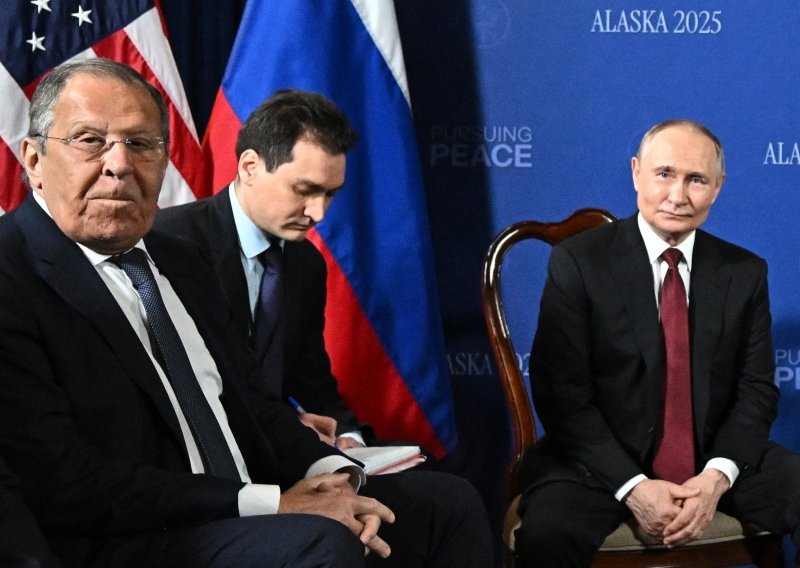 Rusi ipak ne popuštaju? 'Putin nije spreman za sastanak sa Zelenskim'