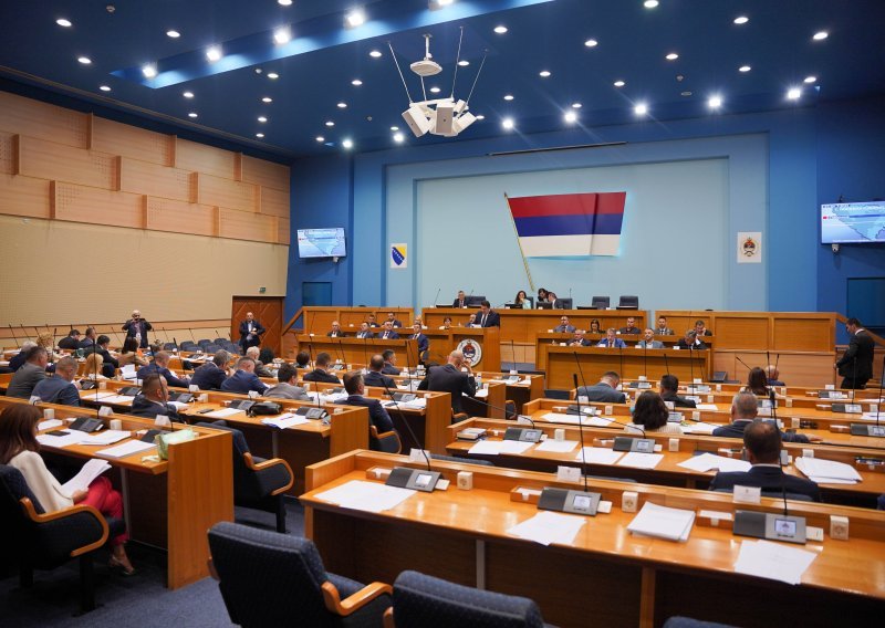 Vladajuća koalicija u Republici Srpskoj planira referendum, SIP izbore