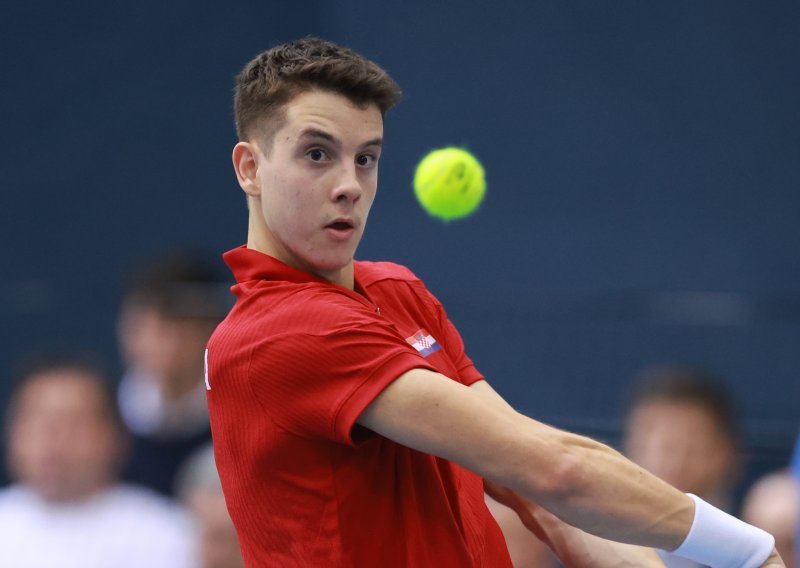 Mladi hrvatski tenisač izborio polufinale turnira u Bugarskoj