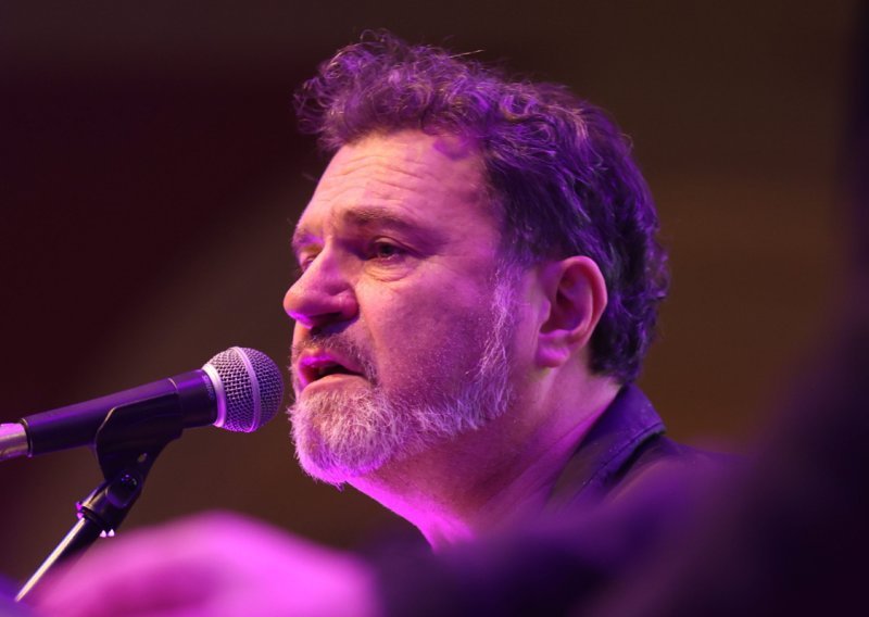 Rastao se Alen Vitasović: Brak s menadžericom Eleonorom nije potrajao