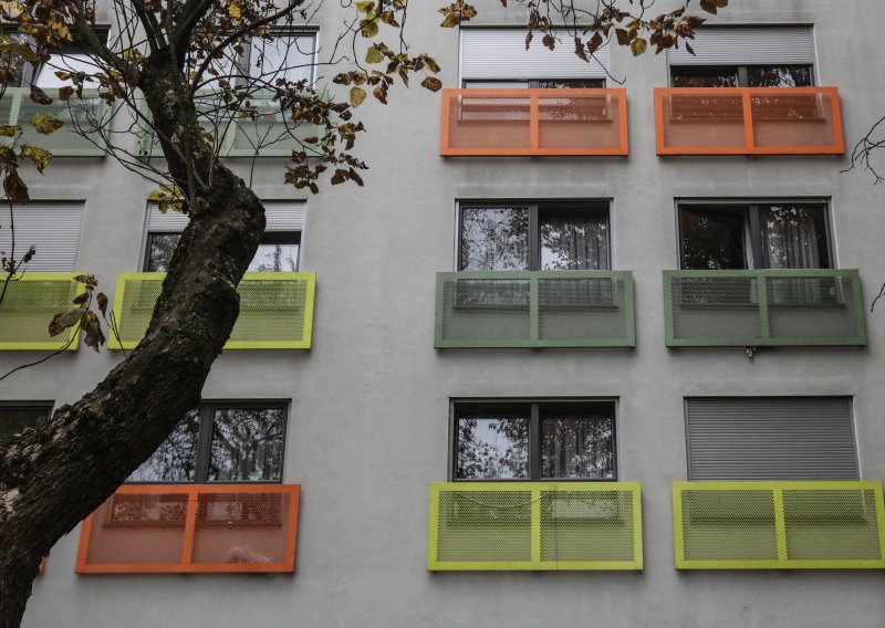 Skoro 3000 studenata nije upalo u dom, sad svi traže stan: Visoka cijena nije im jedini problem