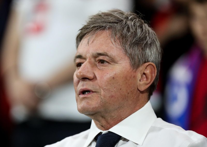Srbija ostaje bez izbornika? Piksi Stojković ima dvije velike ponude