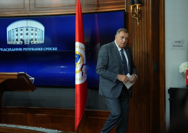 Dodik i dalje prijeti, slijedi raspisivanje izbora za nasljednika, pred oporbom najveći izazov