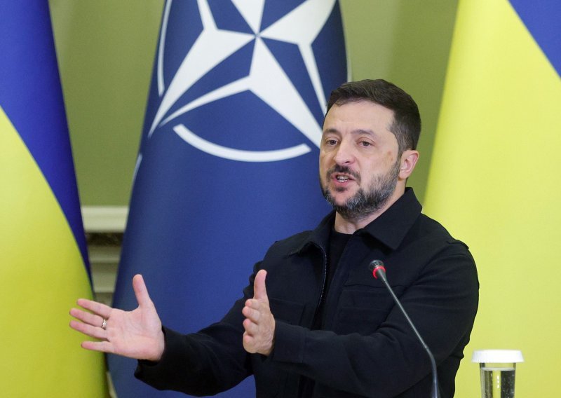 Zelenski: Rusija čini sve kako ne bi došlo do sastanaka mene i Putina