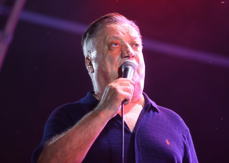 Raste zabrinutost za Halida Bešlića: Koncert u Hrvatskoj je - otkazan