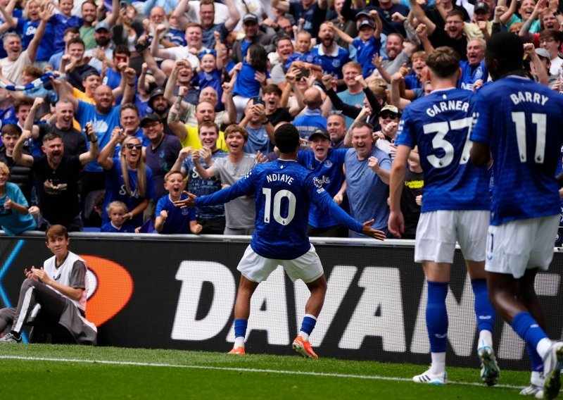 Pogledajte prvi gol na novom Evertonovom stadionu: Navijači su ovo čekali 128 godina