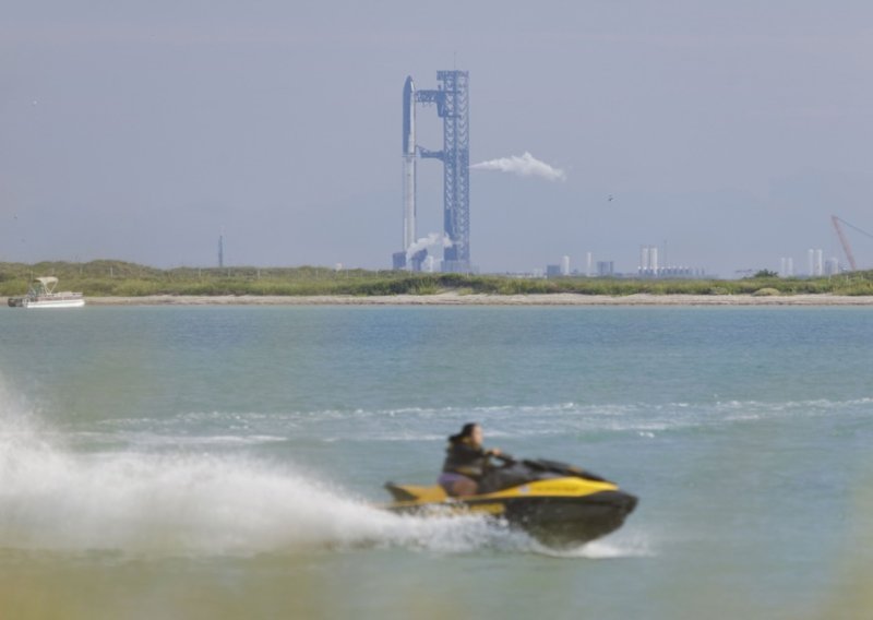 SpaceX odustao od lansiranja Muskovog Starshipa: Otkriven problem sa sustavom