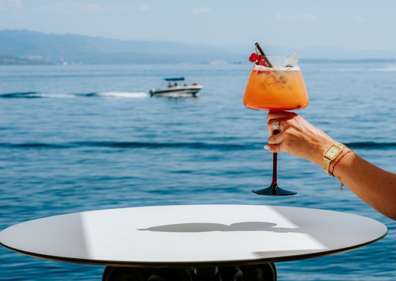 Opatija dobila novo posebno mjesto uz more – Amore Sea Club s vlastitom rivom