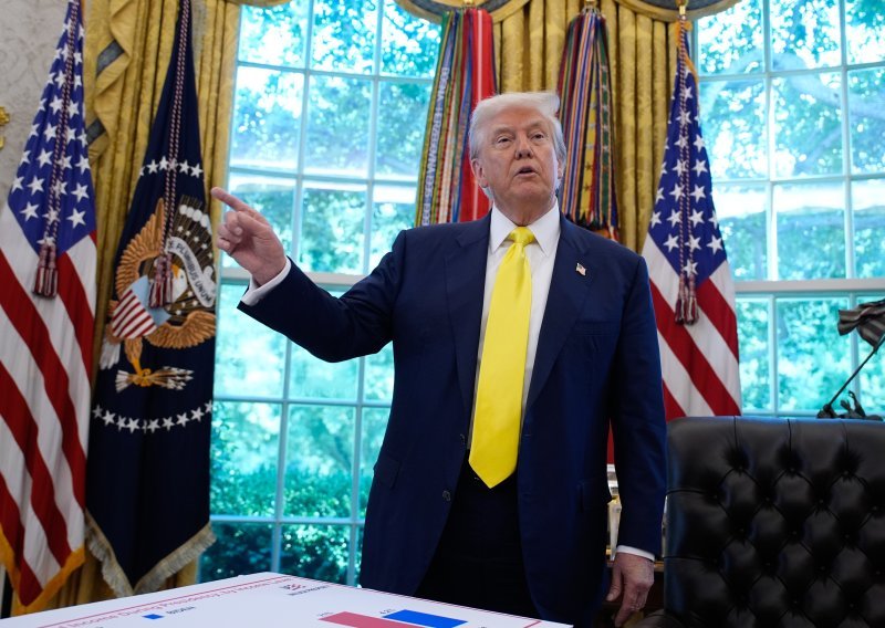 Trumpov udar na Fed: Vrijeđa predsjednika, a guvernerku je smijenio
