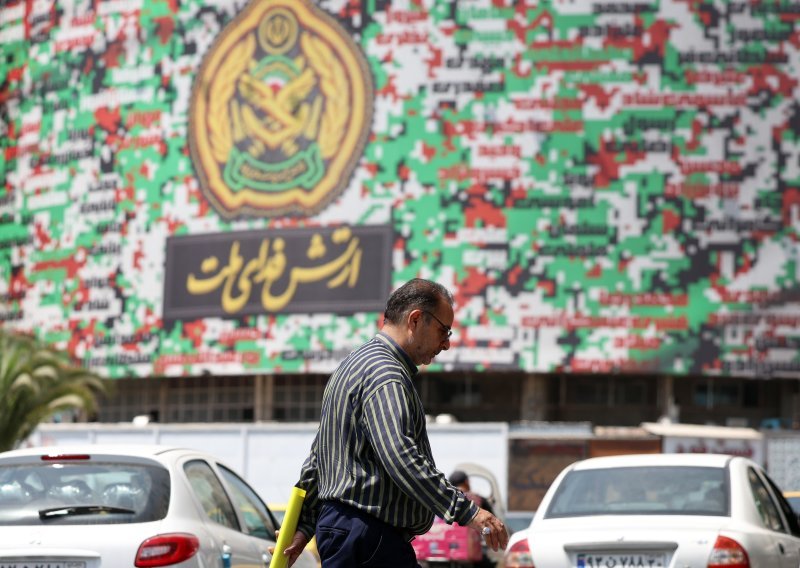Iran se sastao sa silama E3 u Ženevi nakon prijetnji sankcijama